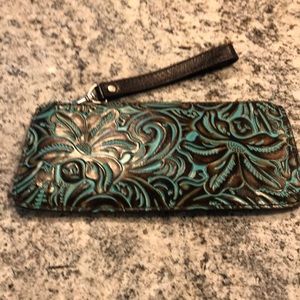 Patricia Nash wristlet